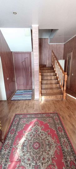 Дом 170 м² на участке 8 сот.