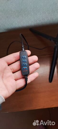 Кольцевая лампа со штативом