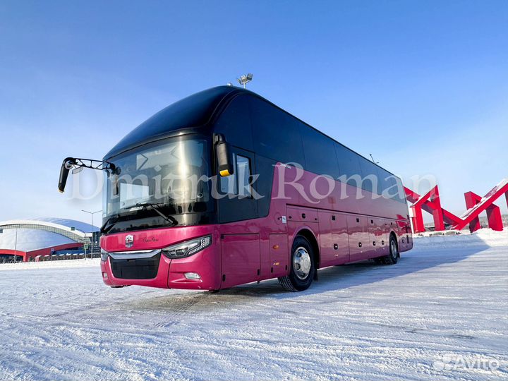 Туристический автобус Zhong Tong LCK6127H Compass, 2024