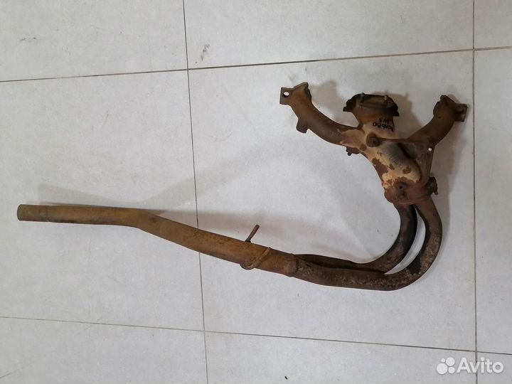 Коллектор выпускной с приемной трубой Volvo 343