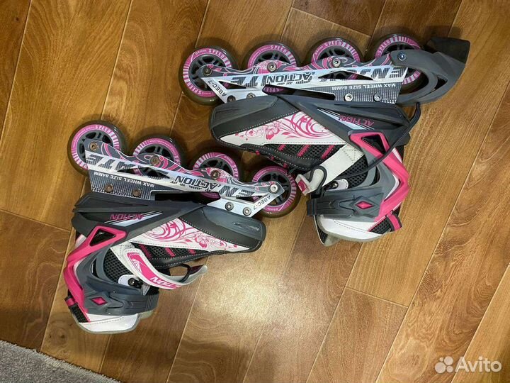 Роликовые коньки