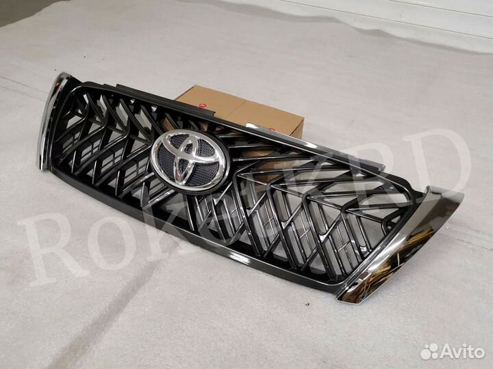 Решетка Toyota Land Cruiser Prado 150 13-17 г TRD