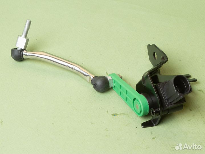 Датчик дорожного просвета уровня кузова Audi A4 B8