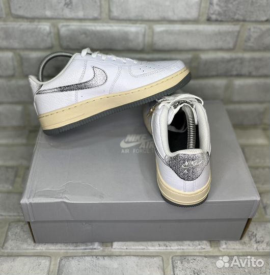 Кроссовки Nike Air Force 1