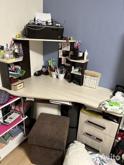 Компьютерный стол