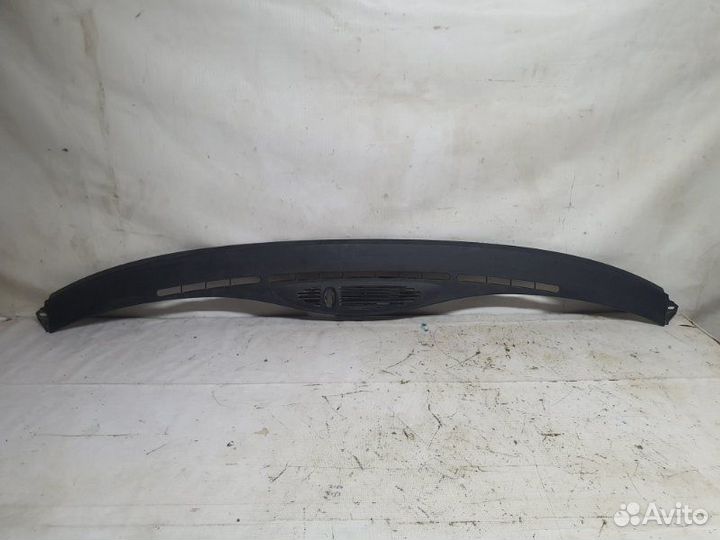 Молдинг накладка торпеды Шевроле Нива универсал