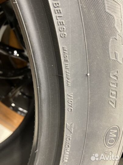 Yokohama Advan Sport V107C 285/45 R22 114Y