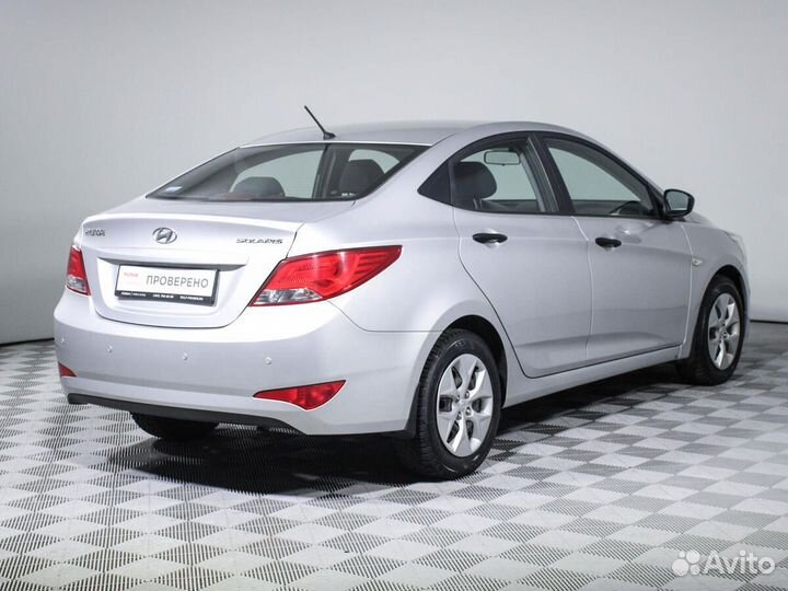 Hyundai Solaris 1.4 AT, 2015, 4 838 км