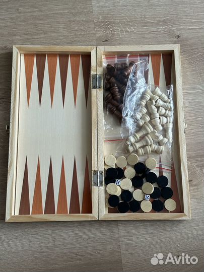 Шашки, шахматы и нарды 3 в 1 набор новый