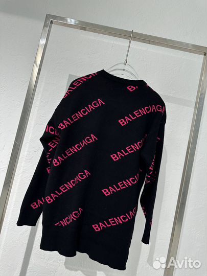 Balenciaga кофта