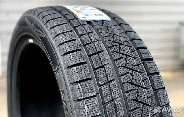 Triangle Trin PL02 245/40 R19 98V