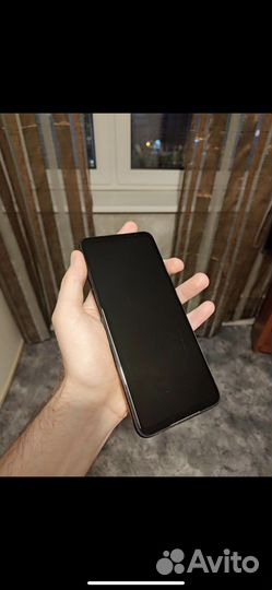 Телефон asus ROG phone 5 12/128