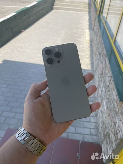 iPhone 15 Pro Max, 256 ГБ