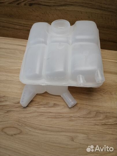 Расширительный бачок ford focus 2