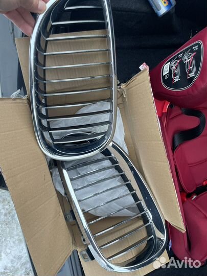 Решетка радиатора BMW 5 e60/e61 за комплект