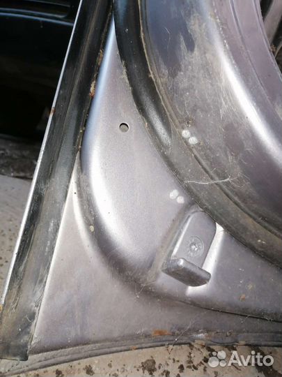 Дверь правая e39