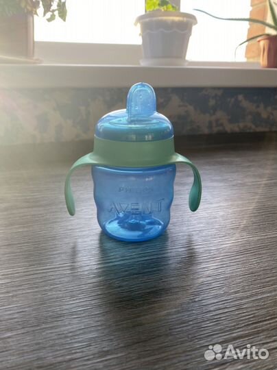 Поильник avent