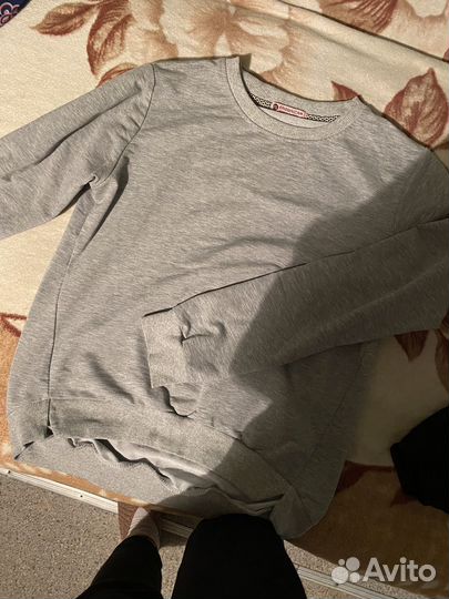 Вещи женские 44-48