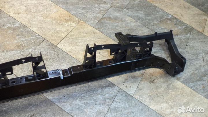 Передняя панель крепления облицовки (телевизор), Dodge Challenger 2022