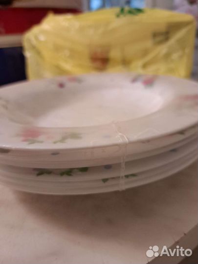 Глубокие суповые тарелки