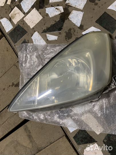 Фары toyota allion 240