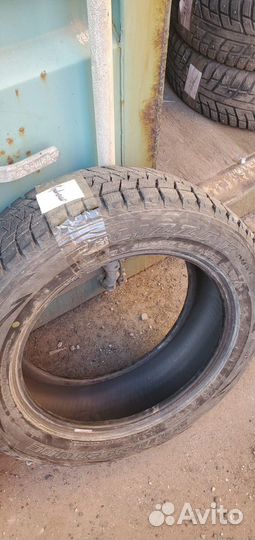 Bridgestone Blizzak DM-V1 6.00/20 R17