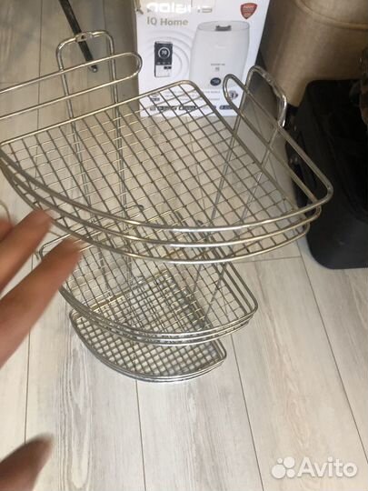 Угловая полка для ванной