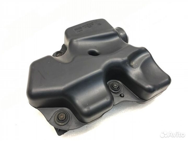 Резонатор воздушного фильтра Ford Mondeo седан 2.3