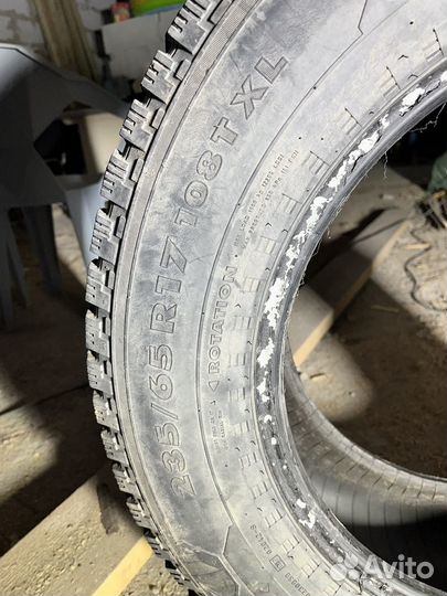 Nokian Tyres Hakkapeliitta 5 SUV 235/65 R17