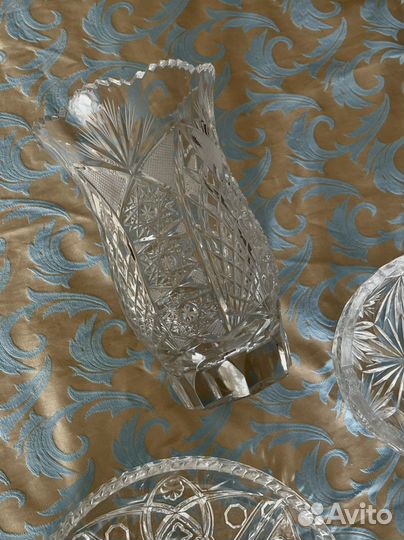 Хрустальная ваза, блюдо, салатники