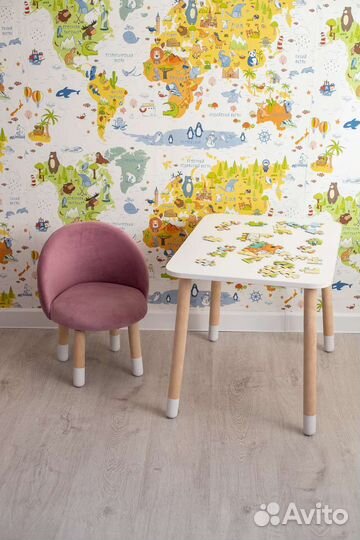 Детский стол и стульчик