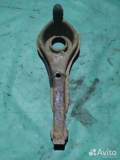 Рычаг поперечный Ford Focus