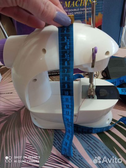 Мини швейная машинка