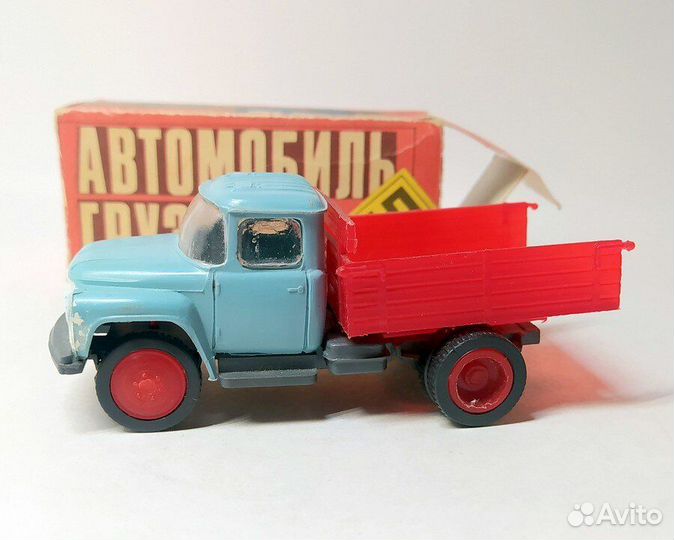 Игрушка ЗИЛ-130 бортовой СССР