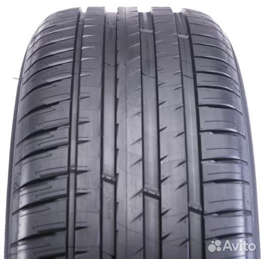 Michelin Pilot Sport 4 SUV 235/60 R18 107