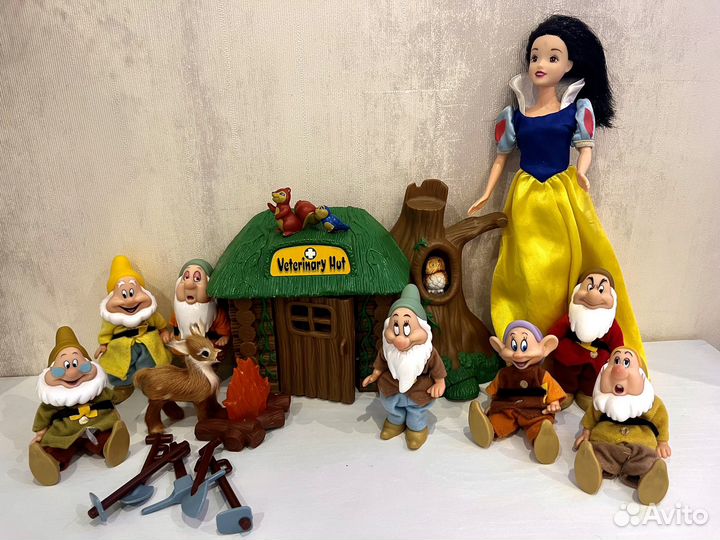 Белоснежка и 7 гномов. Набор Disney