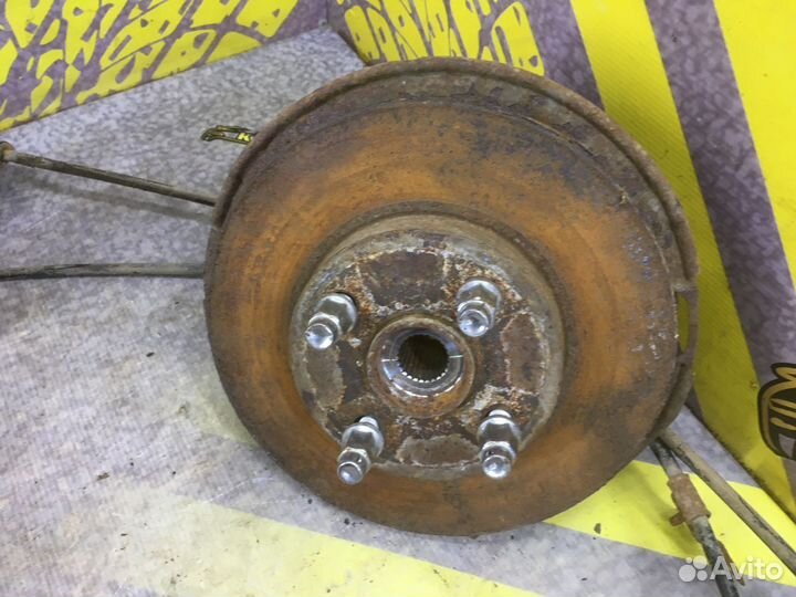 Щит опорный Механизм стояночного тормоза Solano