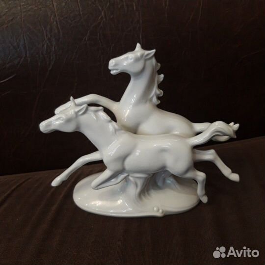 Статуэтка гдр