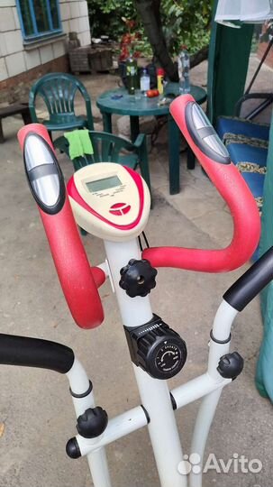 Эллиптический тренажер