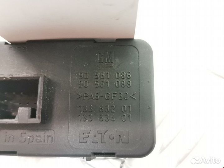 Блок управления стеклоподъемниками Opel Astra