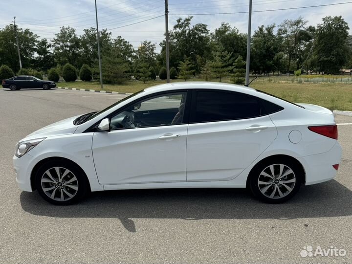 Hyundai Solaris 1.6 AT, 2015, 165 000 км