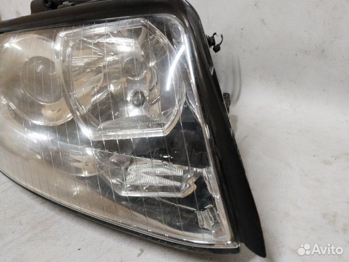 Фара передняя правая Audi A4 B6 8EC / 8E5 ASN 2003