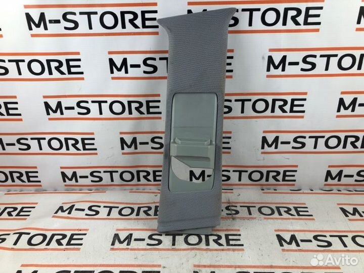 Обшивка стойки правая Mercedes-Benz C-Class W203