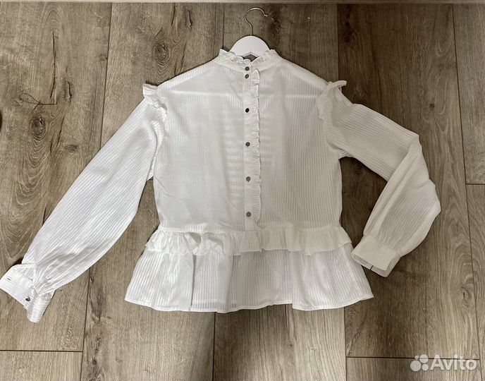 Блузка Канада