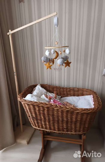 Мобиль на кроватку новый