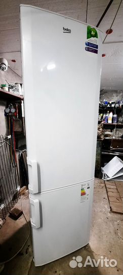 Холодильник Beko 2м (Доставка)