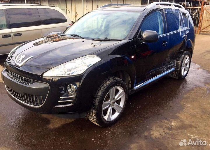 Peugeot 4007 2012г на запчасти