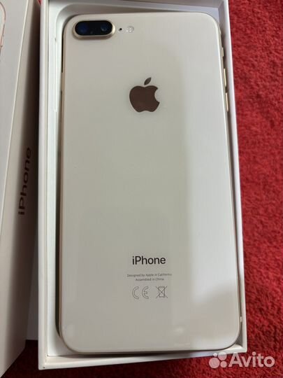 iPhone 8 Plus, 64 ГБ