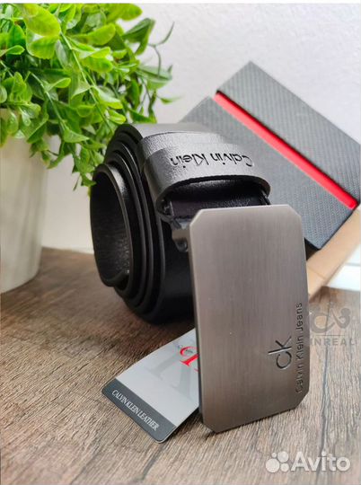 Стильный ремень Calvin Klein