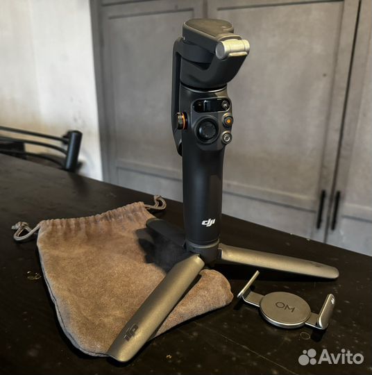 Стабилизатор Dji Osmo Mobile 6